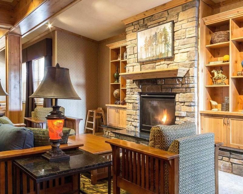 Mainstay Suites Williston Exteriör bild