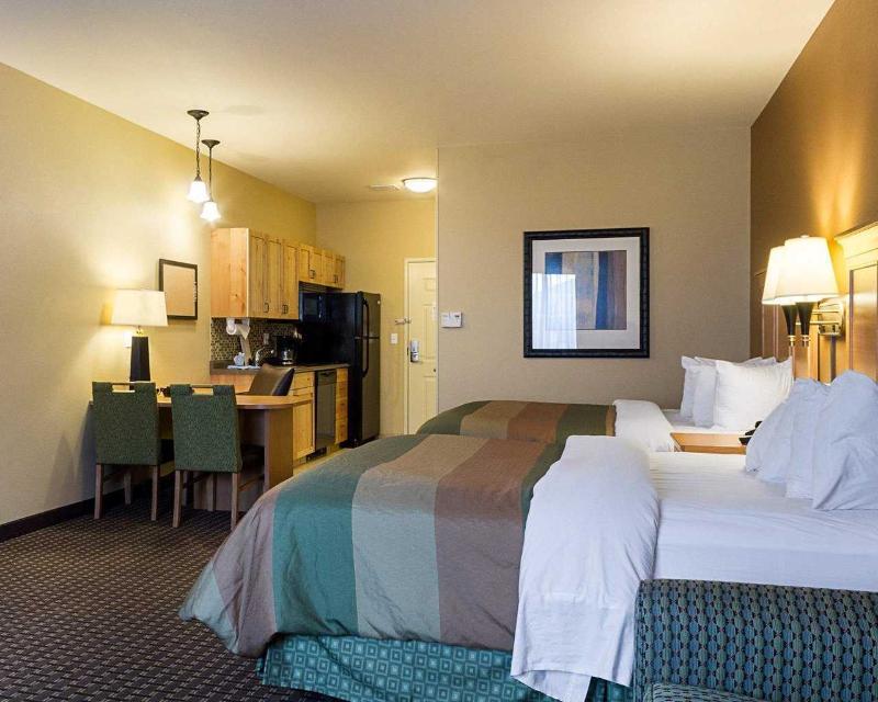 Mainstay Suites Williston Exteriör bild